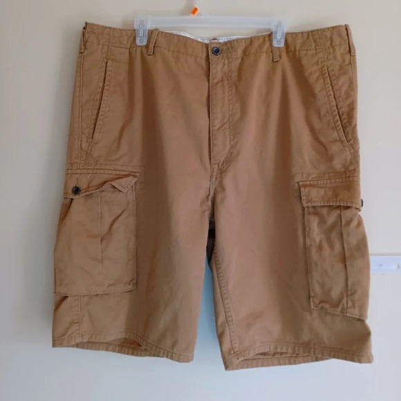 Levis cargo khaki shorts men's size 40 - Picture 1 of 6